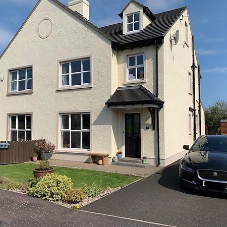 New Room @ Sean And Janes Ballycastle Exterior foto